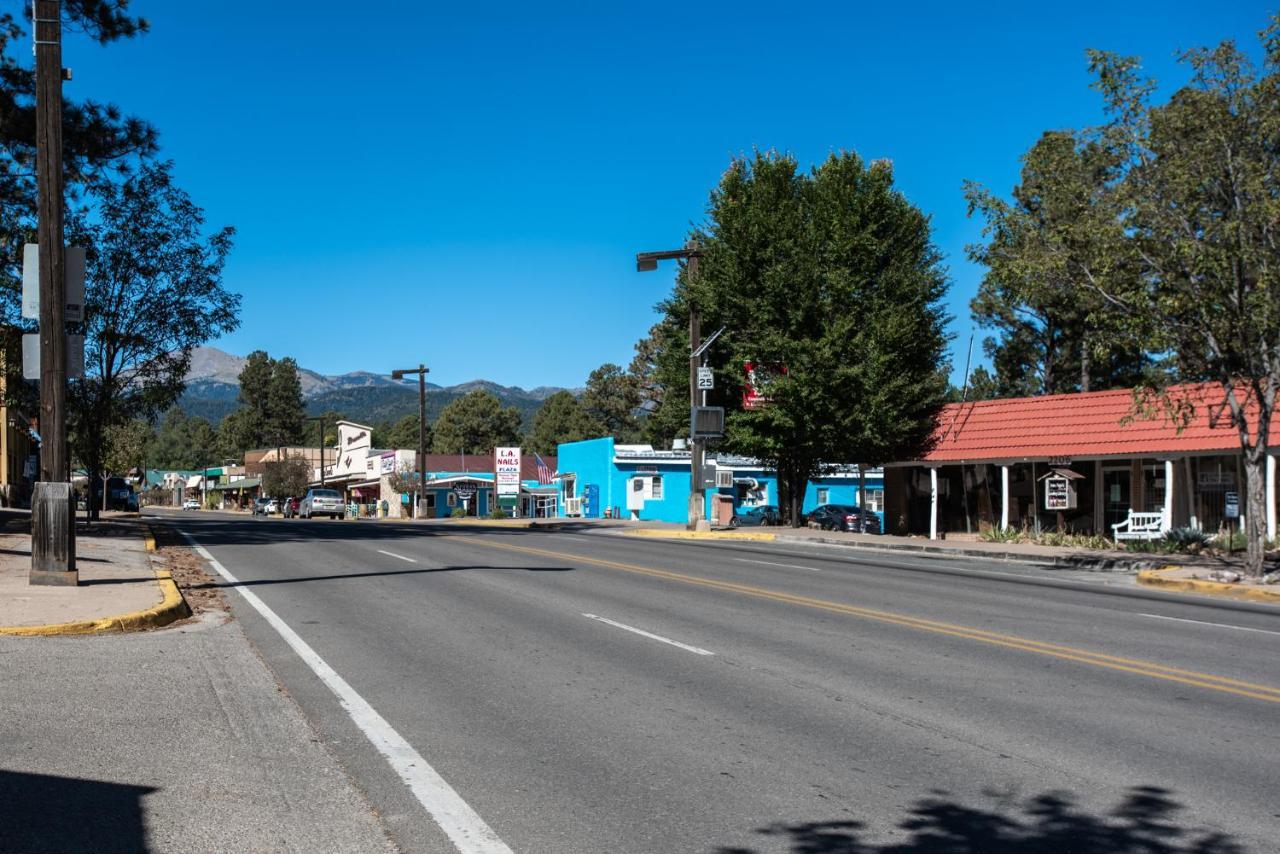 Apache Village 5, Queen Bed, Midtown, Sleeps 2 Ruidoso Eksteriør billede
