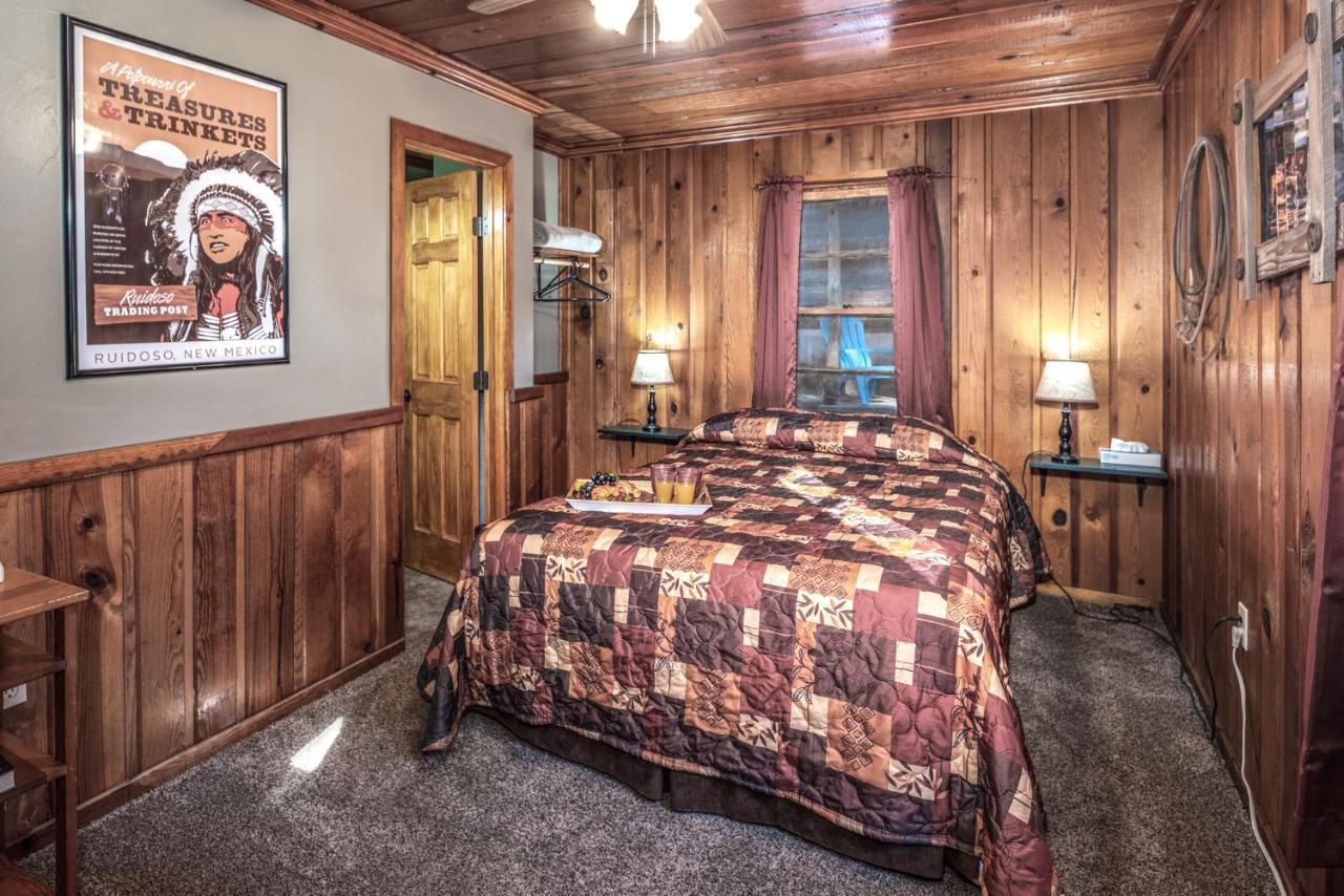 Apache Village 5, Queen Bed, Midtown, Sleeps 2 Ruidoso Eksteriør billede